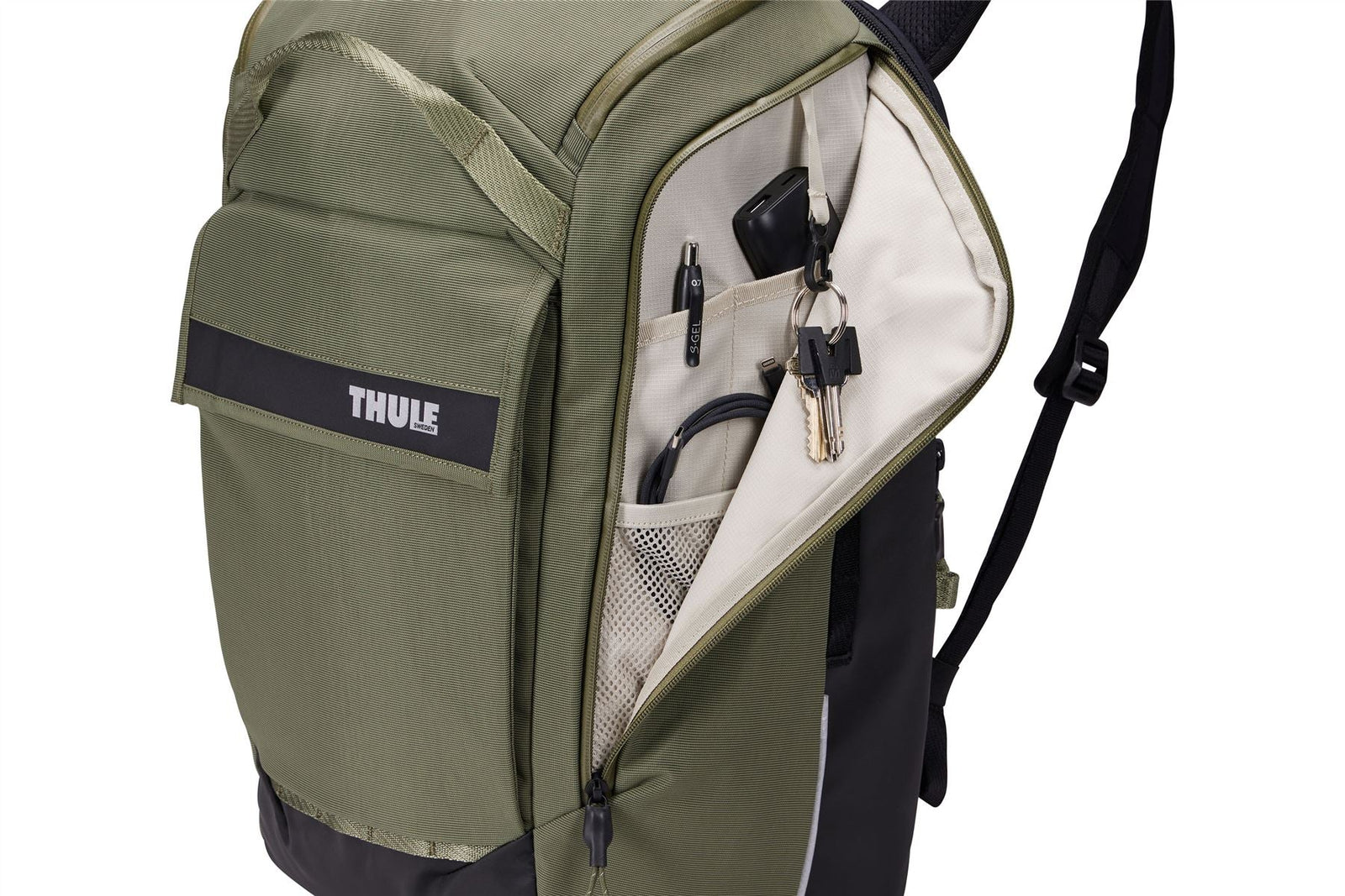 Thule Paramount hybrid bike pannier and backpack 26L green