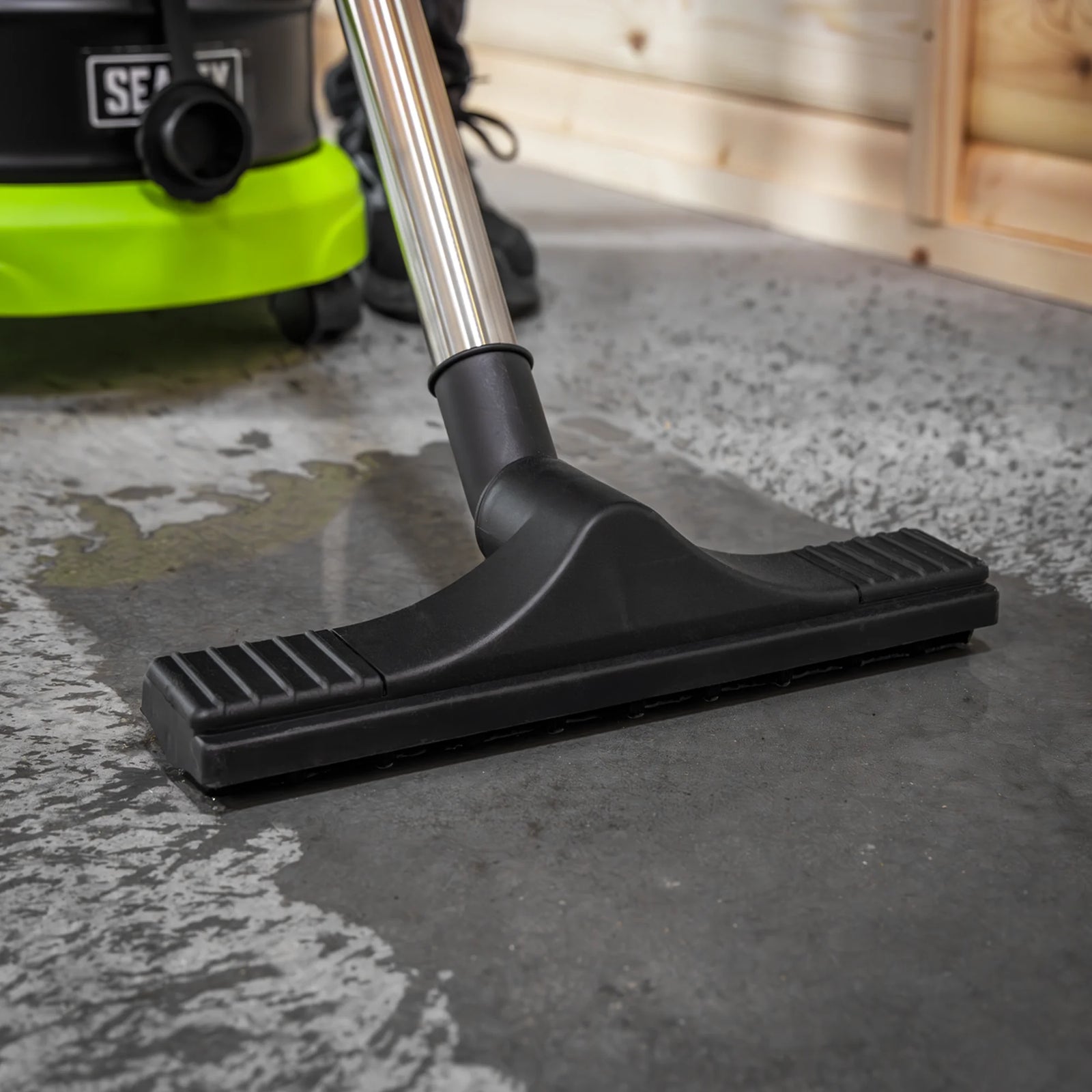 Sealey BuilderVac® Wet & Dry Vacuum Cleaner 15L 1400W
