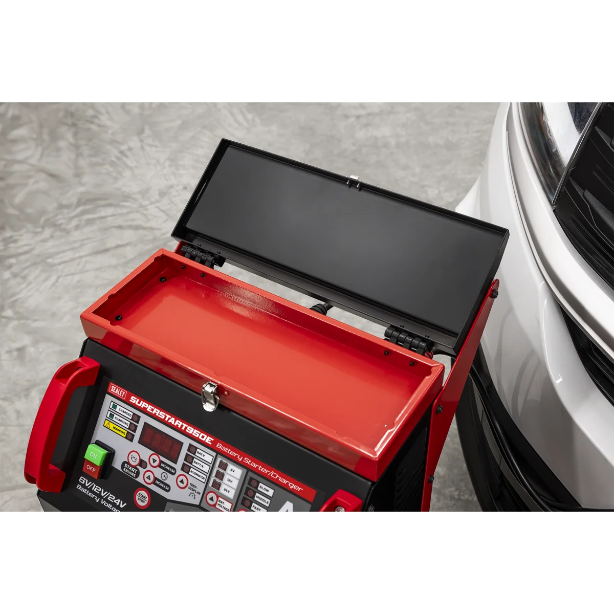Sealey 6/12/24V Battery Starter/Charger SUPERSTART950E 950A
