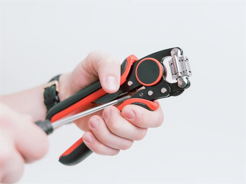 Wiha Automatic Crimp Tool