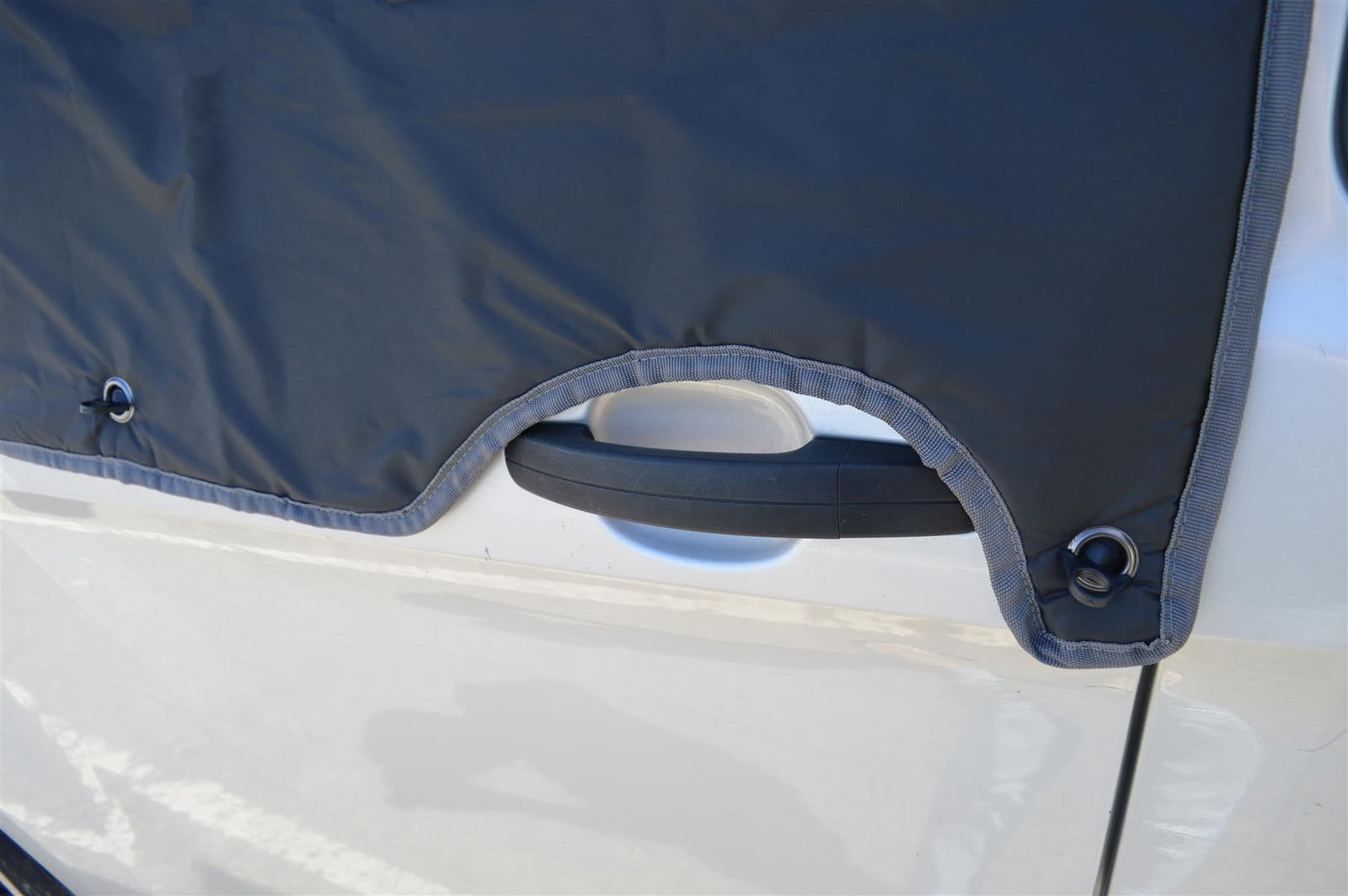 Maypole External Blackout Screen for Ford Transit Custom