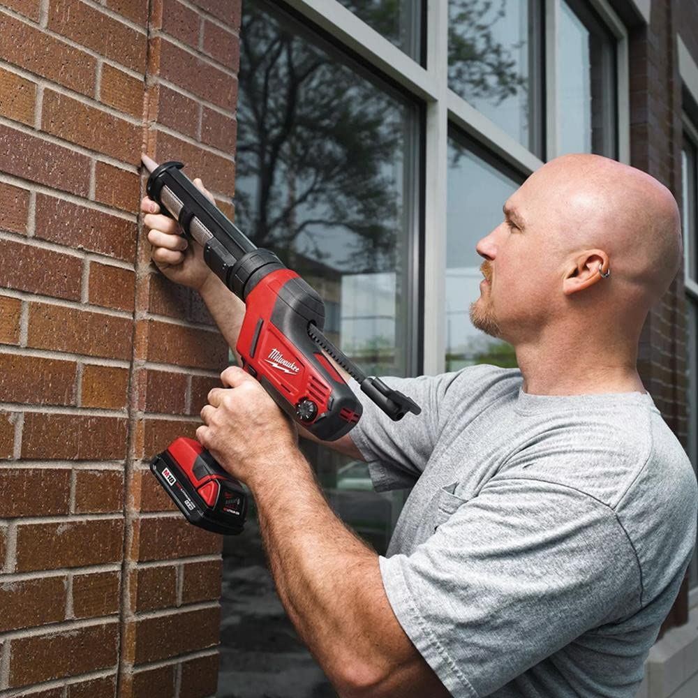 Milwaukee M18 Caulking Gun 310ml (Kit) 4933448759