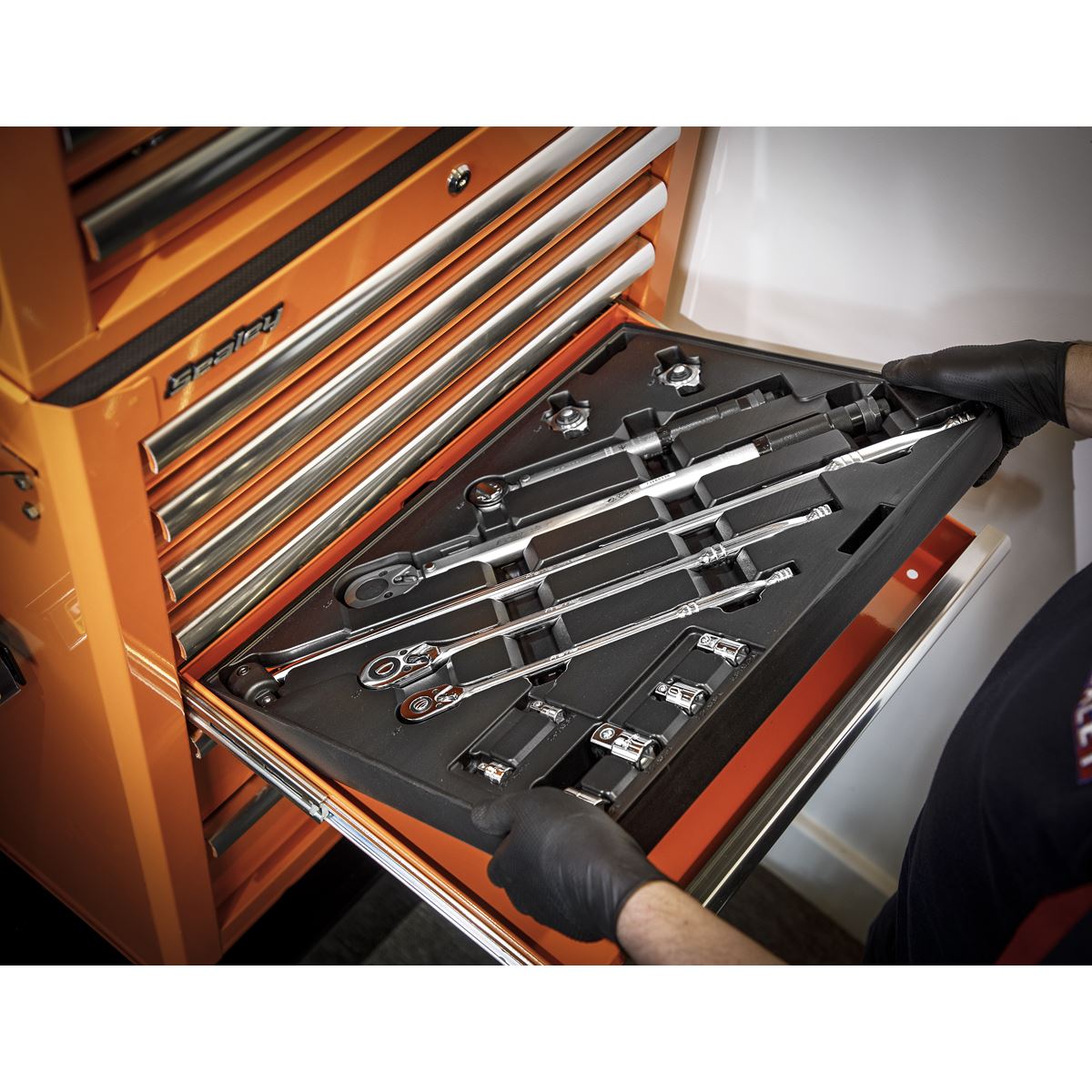 Sealey Tool Tray with Ratchet Torque Wrench Breaker Bar & Socket Adaptor Set 13p