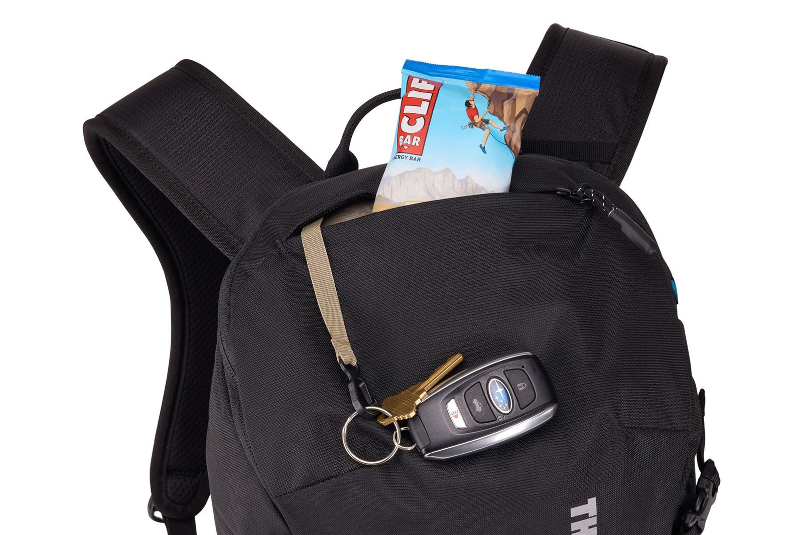 Thule AllTrail 18L daypack with rain cover black