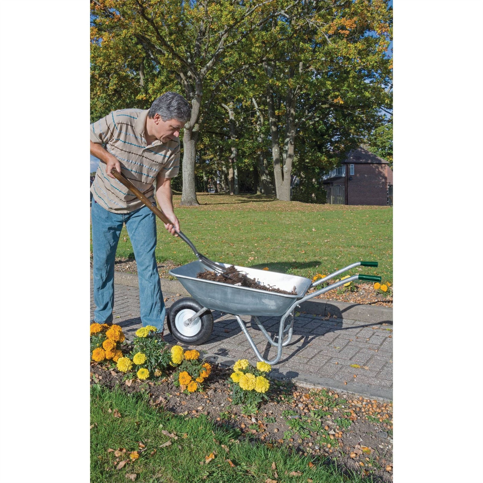 Draper Galvanised Wheelbarrow, 65L 31619