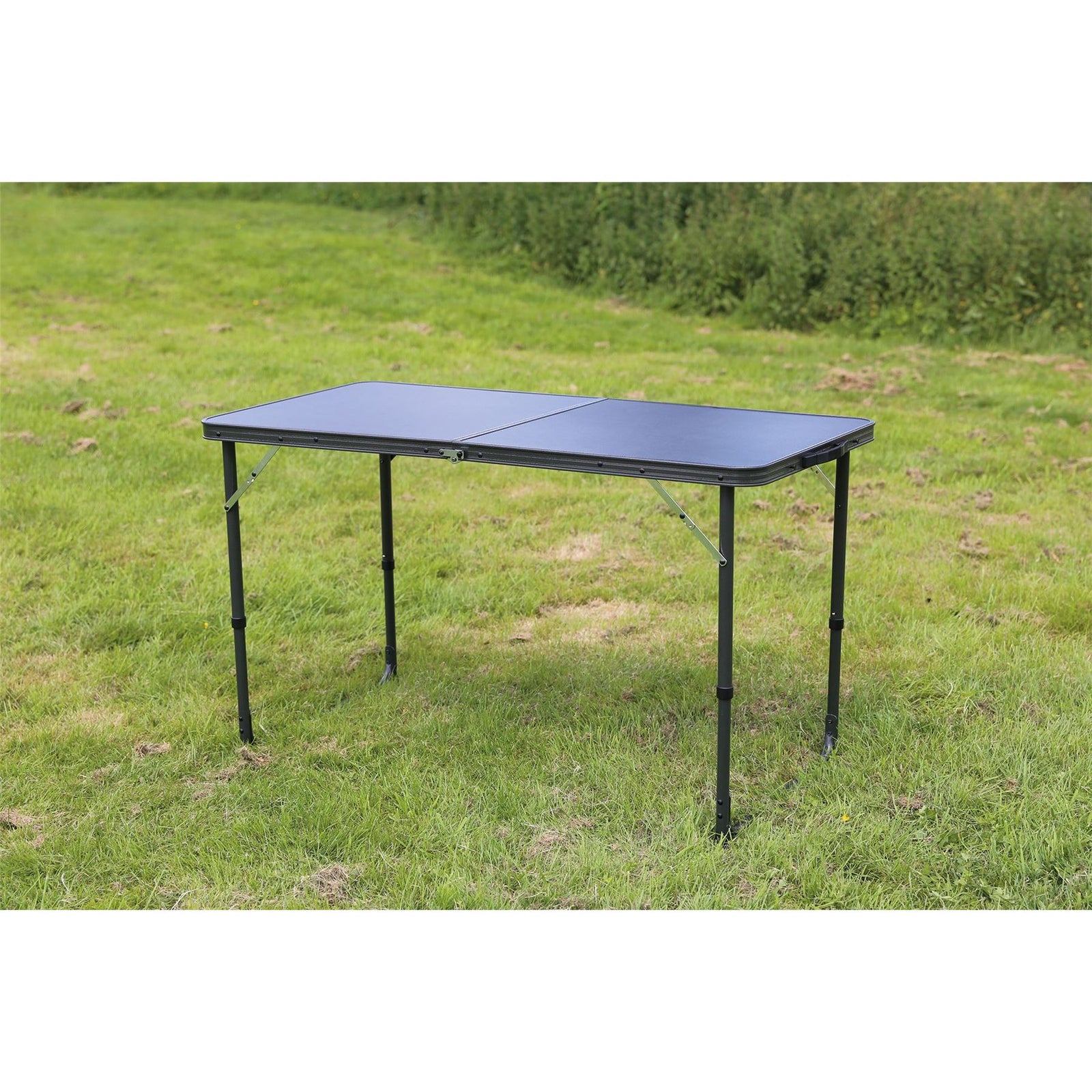 Superlite Stow Folding Table F0112B