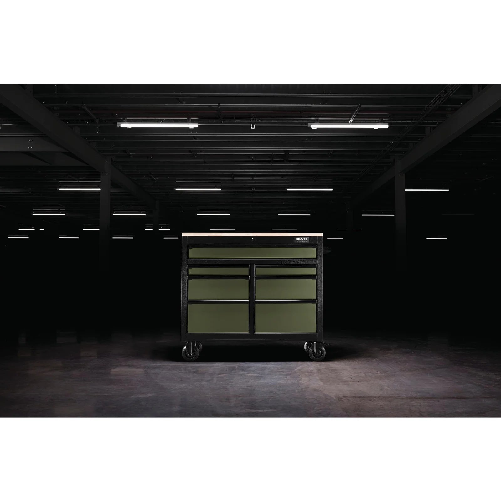 BUNKER 7 Drawer Workbench Roller Tool Cabinet, 41", Green - B100-41GR/FSC