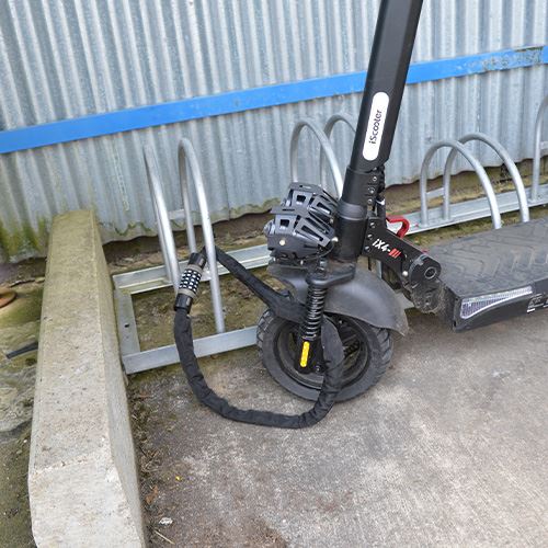 Maypole Multi Purpose 1m Security Chain with Integral 5 Digit Combination Lock