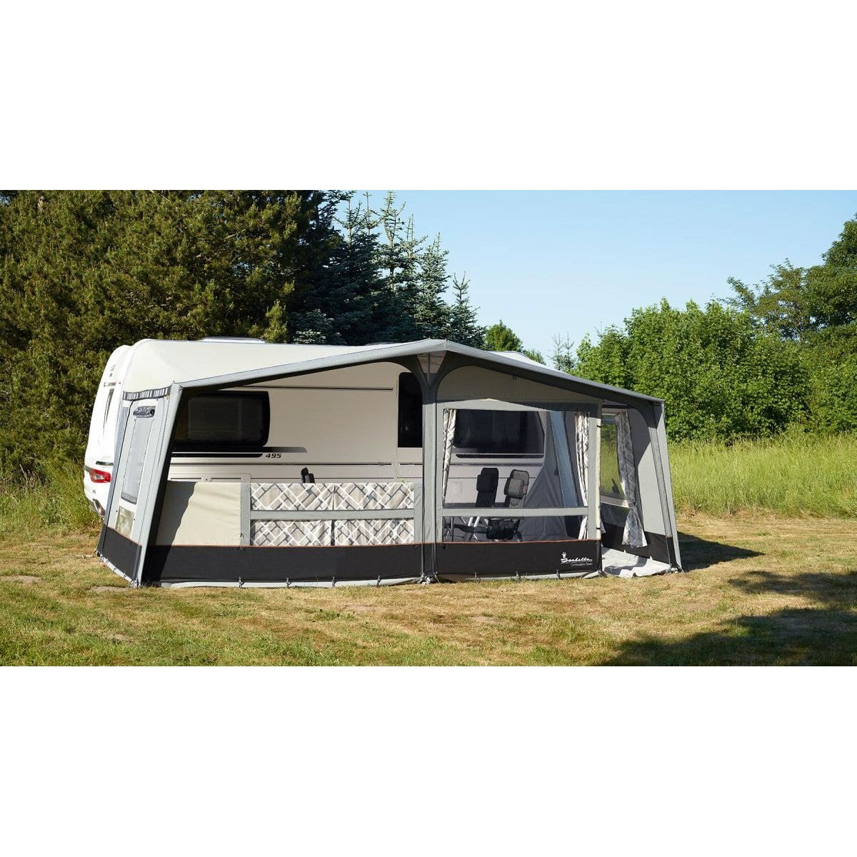 Isabella Commodore Dawn Full Awning