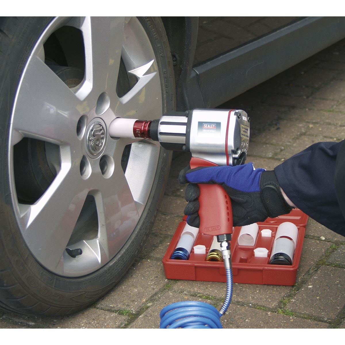 Sealey Air Impact Wrench 1/2"Sq Drive Twin Hammer GSA02