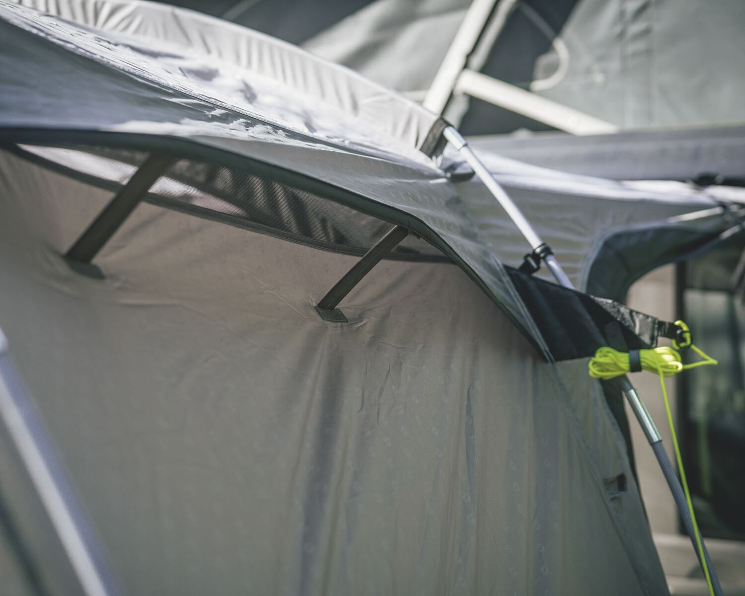 Outwell Fresno Driveaway Awning Grey