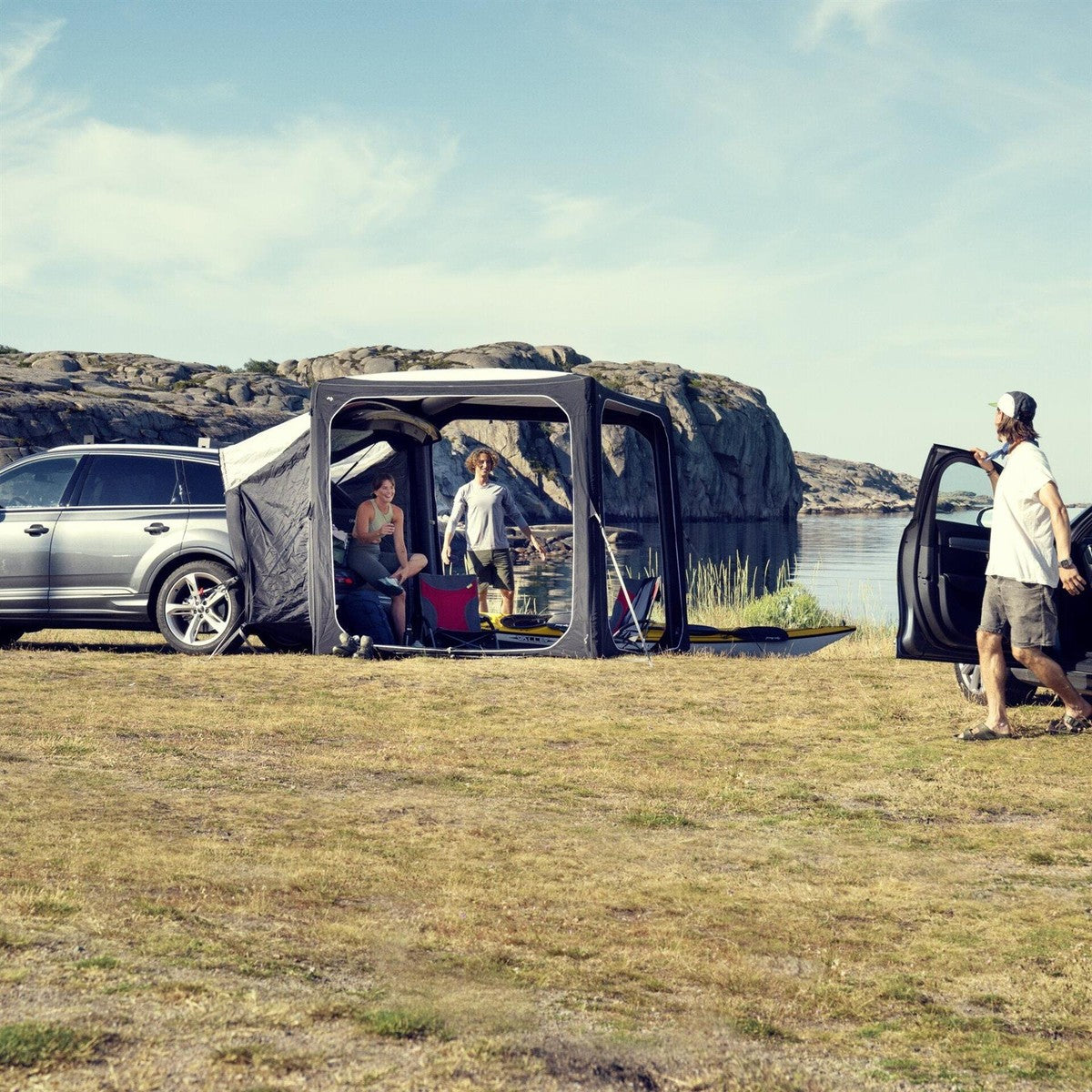 Dometic HUB 1.0 SUV Connection Tunnel Driveaway