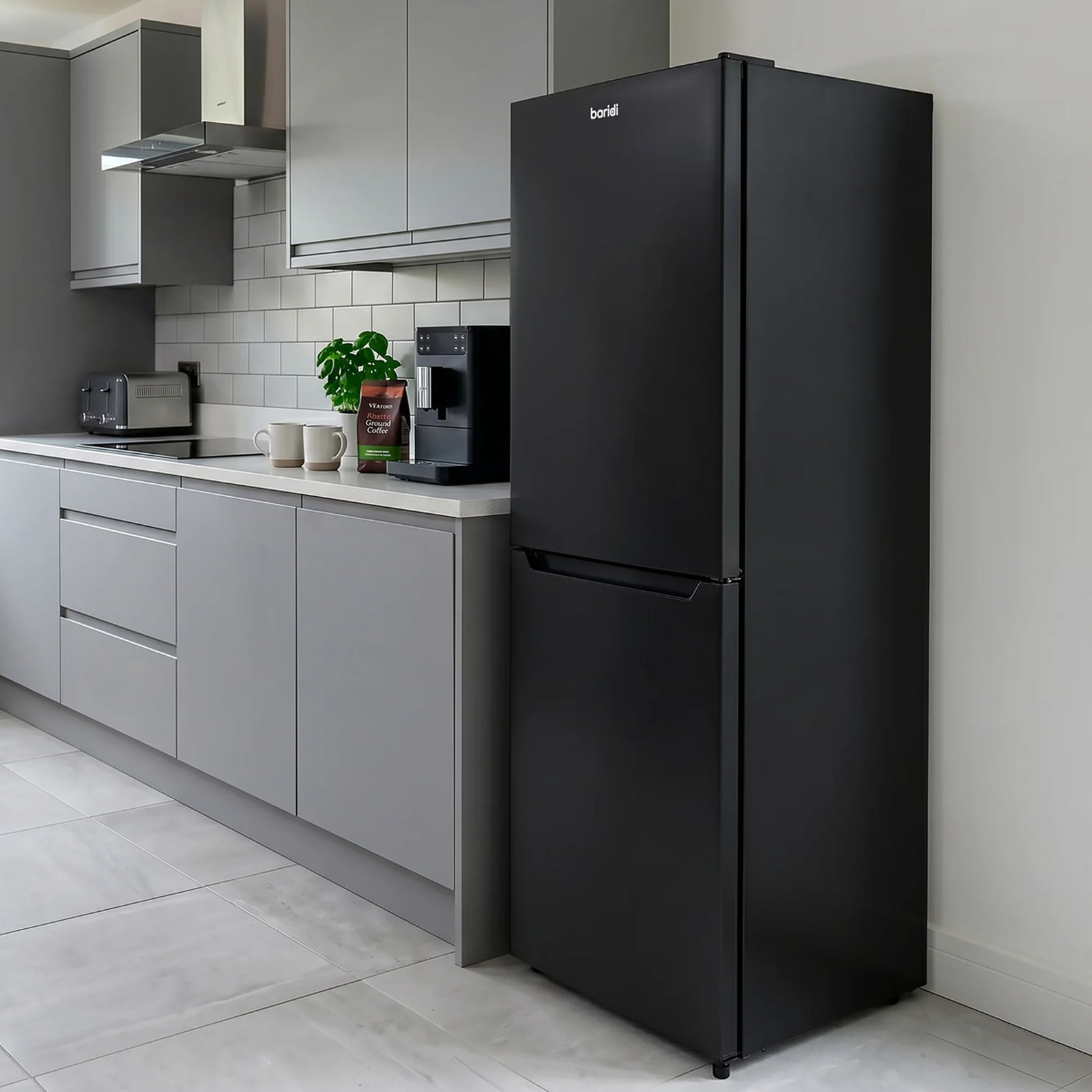 Baridi 50/50 Smart Frost Fridge Freezer 254L Capacity - Black