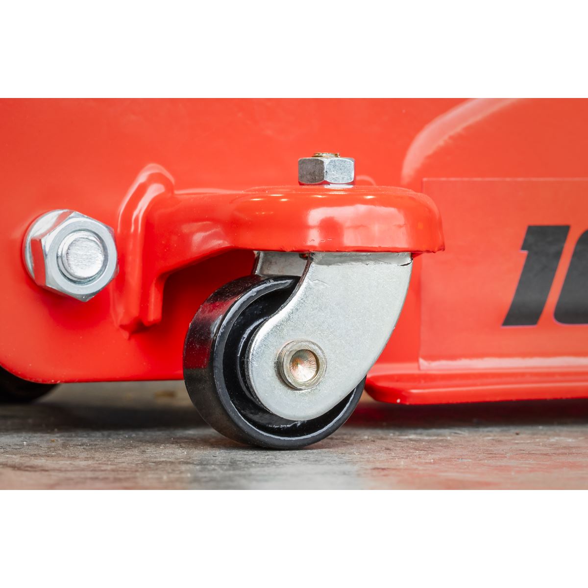 Sealey Low Profile Short Chassis Trolley Jack 2 Tonne - Red 1020LE