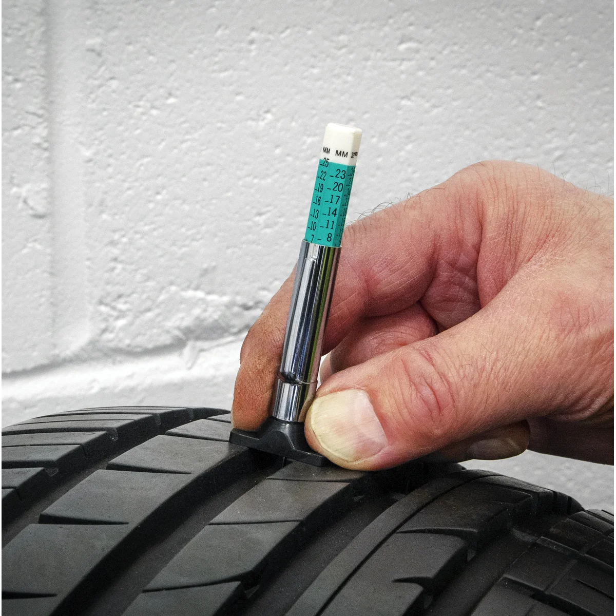 Sealey Pocket Tyre Tread Depth Gauge TST/DGT 0-25mm
