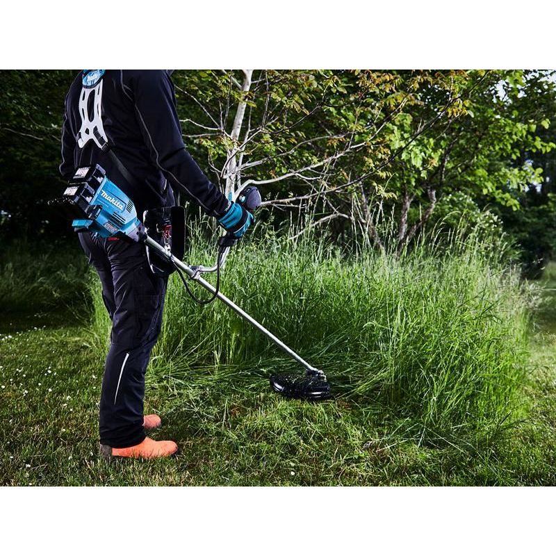 Makita DUR369APG2 LXT BL Brush Cutter 36V (2 x 18V) 2 x 6.0Ah Li-ion