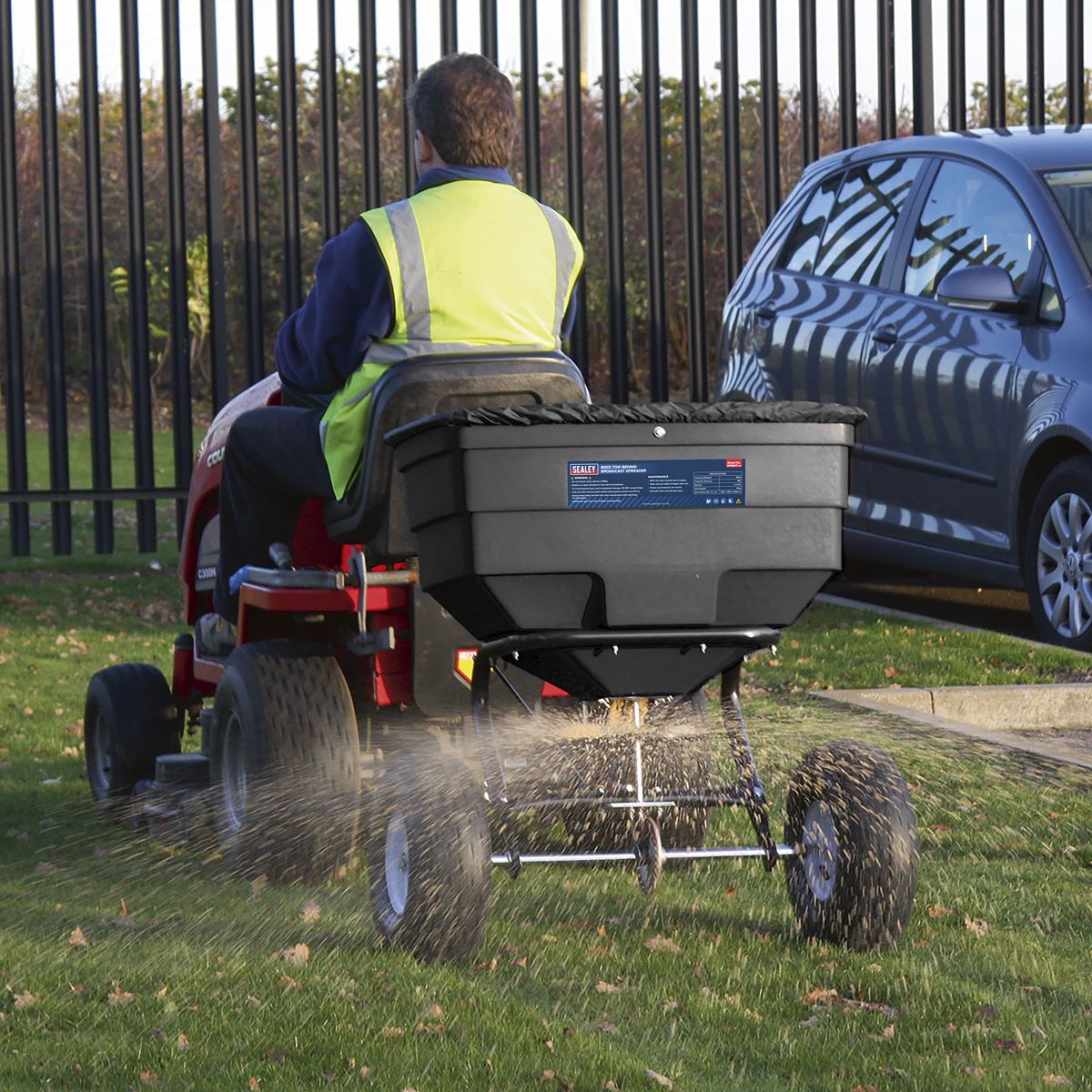 Broadcast Spreader 80Kg Tow Behind
