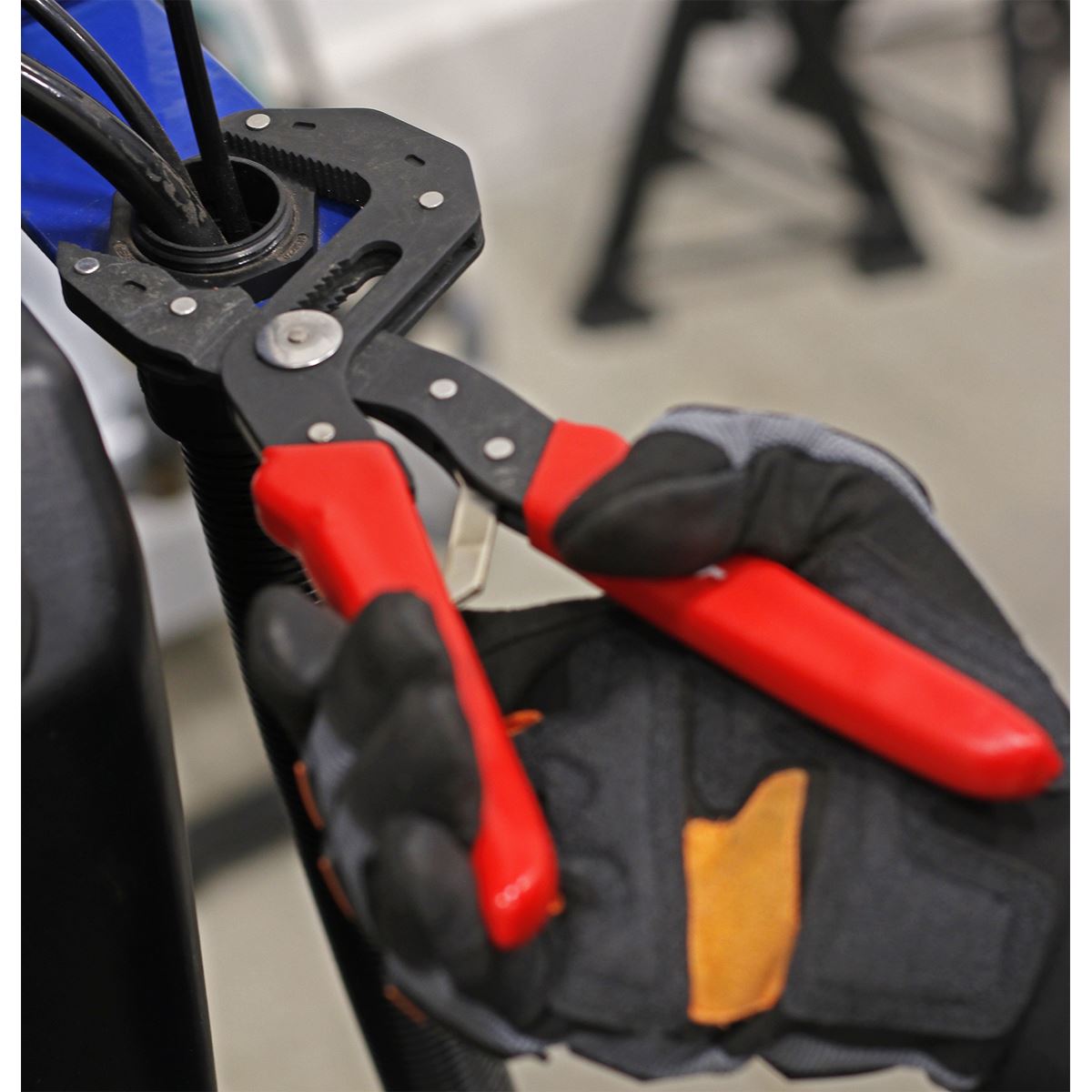 Sealey Pliers Multi-Grip Self-Adjusting 175mm