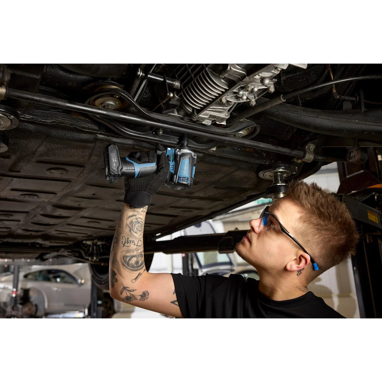 DXPULSE 12V Brushless Impact Wrench, 3/8" Sq. Dr., 250Nm (Sold Bare) - DX12VIW