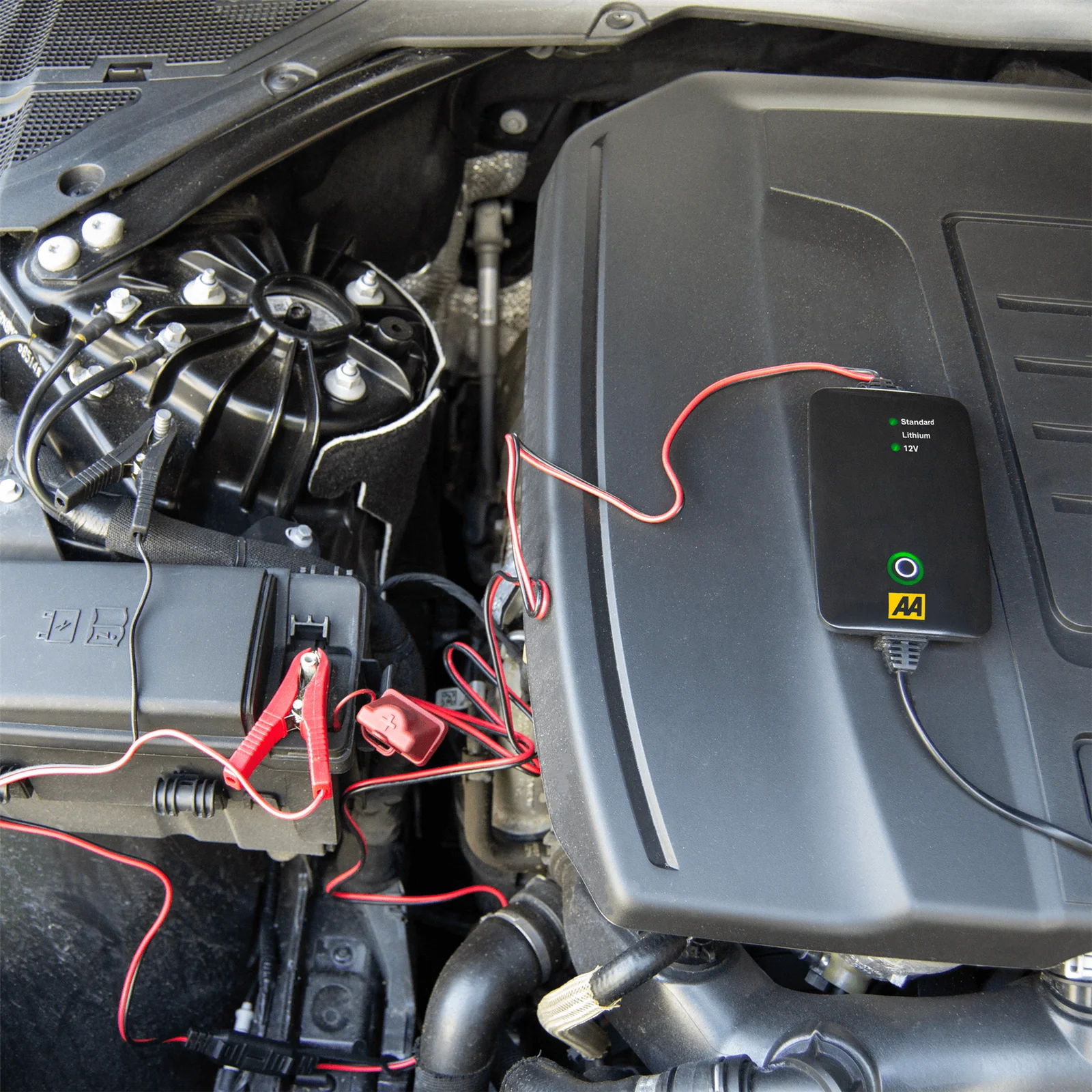 AA 4A Slim Compact Smart Car Van Battery Charger