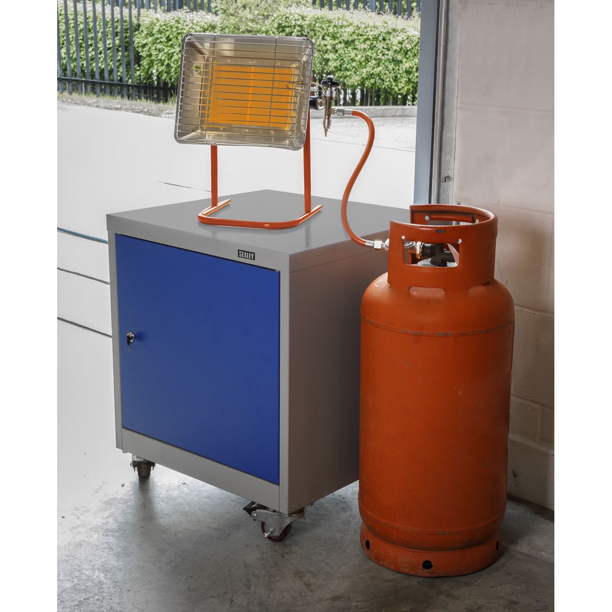 Sealey Space Warmerï Propane Heater with Stand 10250-15354Btu/hr LP14