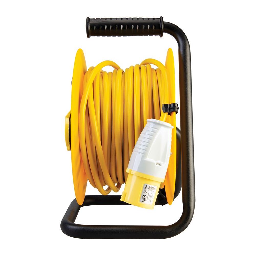 Defender Industrial Cable Reel 25m 110V 16A