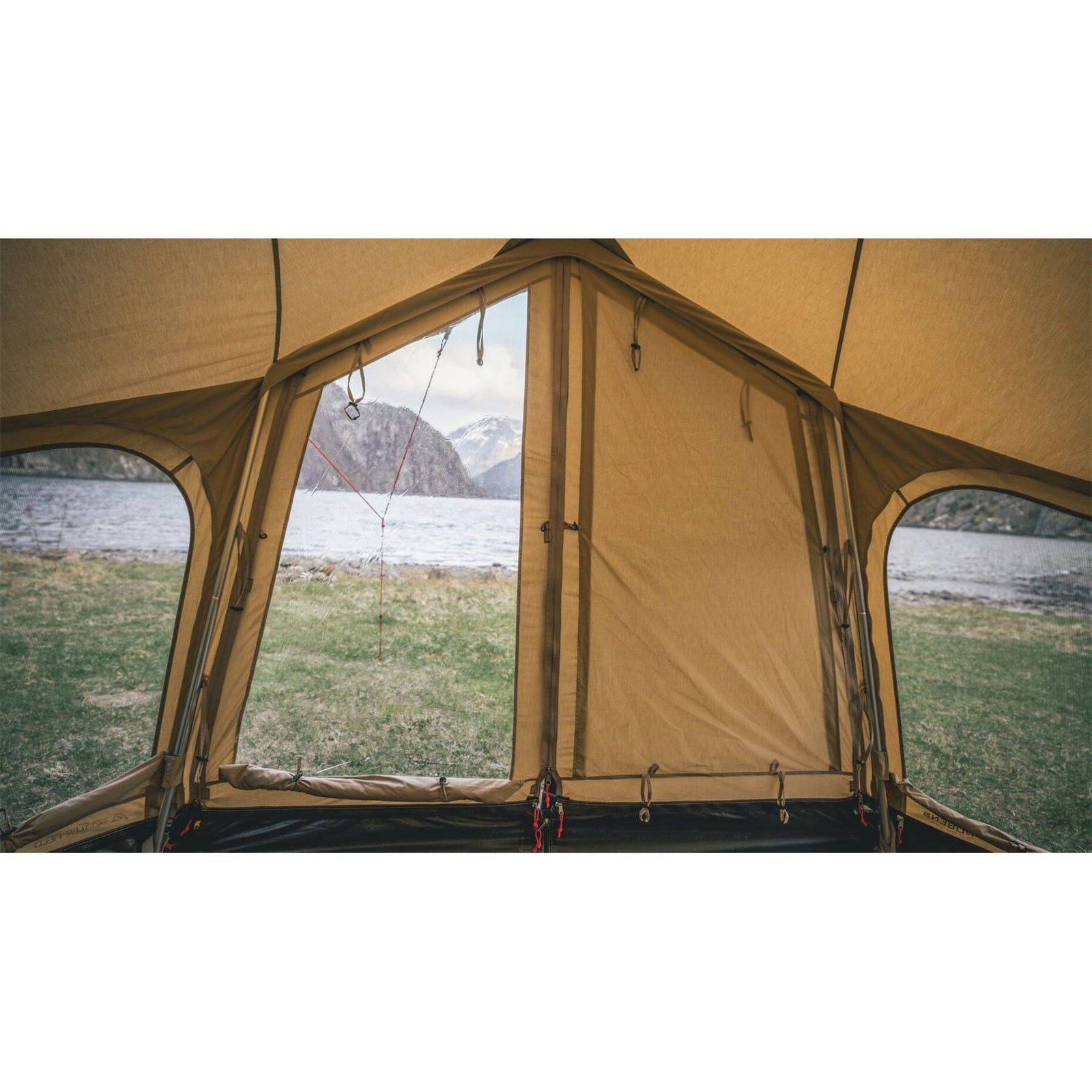 Robens Settler Field 6 Berth Poled Tent