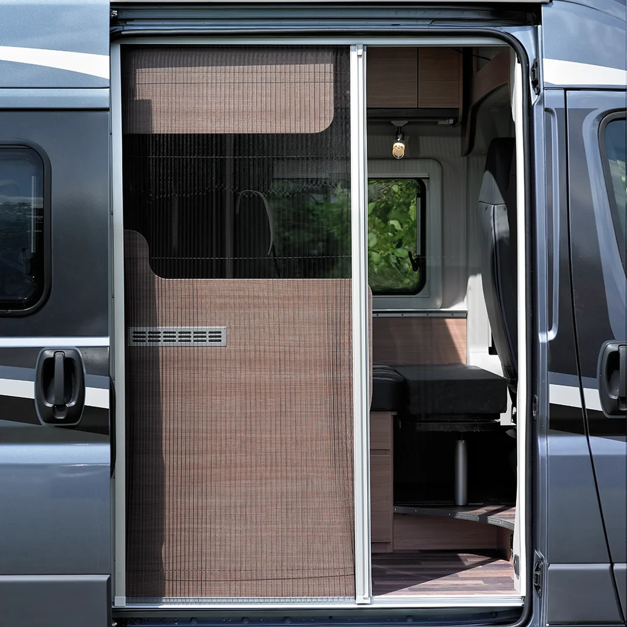 Dometic Flyscreen FT200 for Fiat Ducato Right Hand Drive