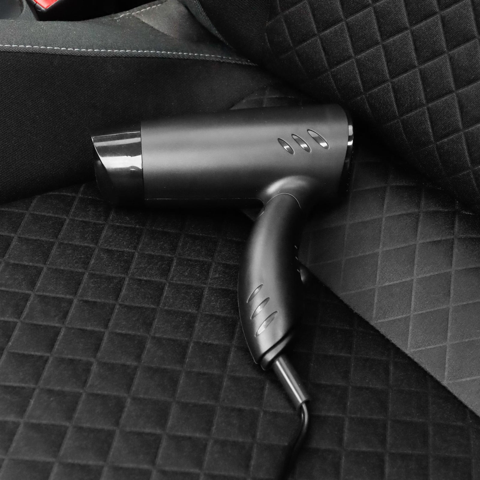Leisurewize 12V Hair Dryer with Hot / Cold Function for Car Camping