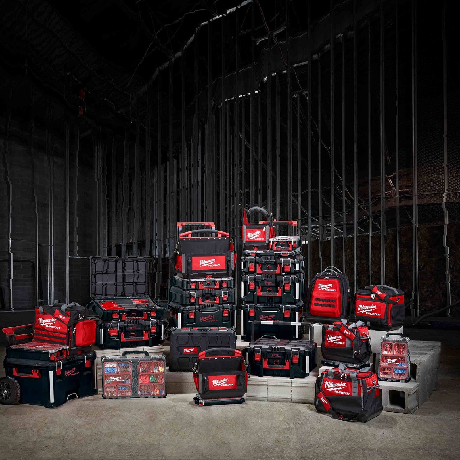 Milwaukee 4932464244 PACKOUT Trolley Set, 3 Piece, Black