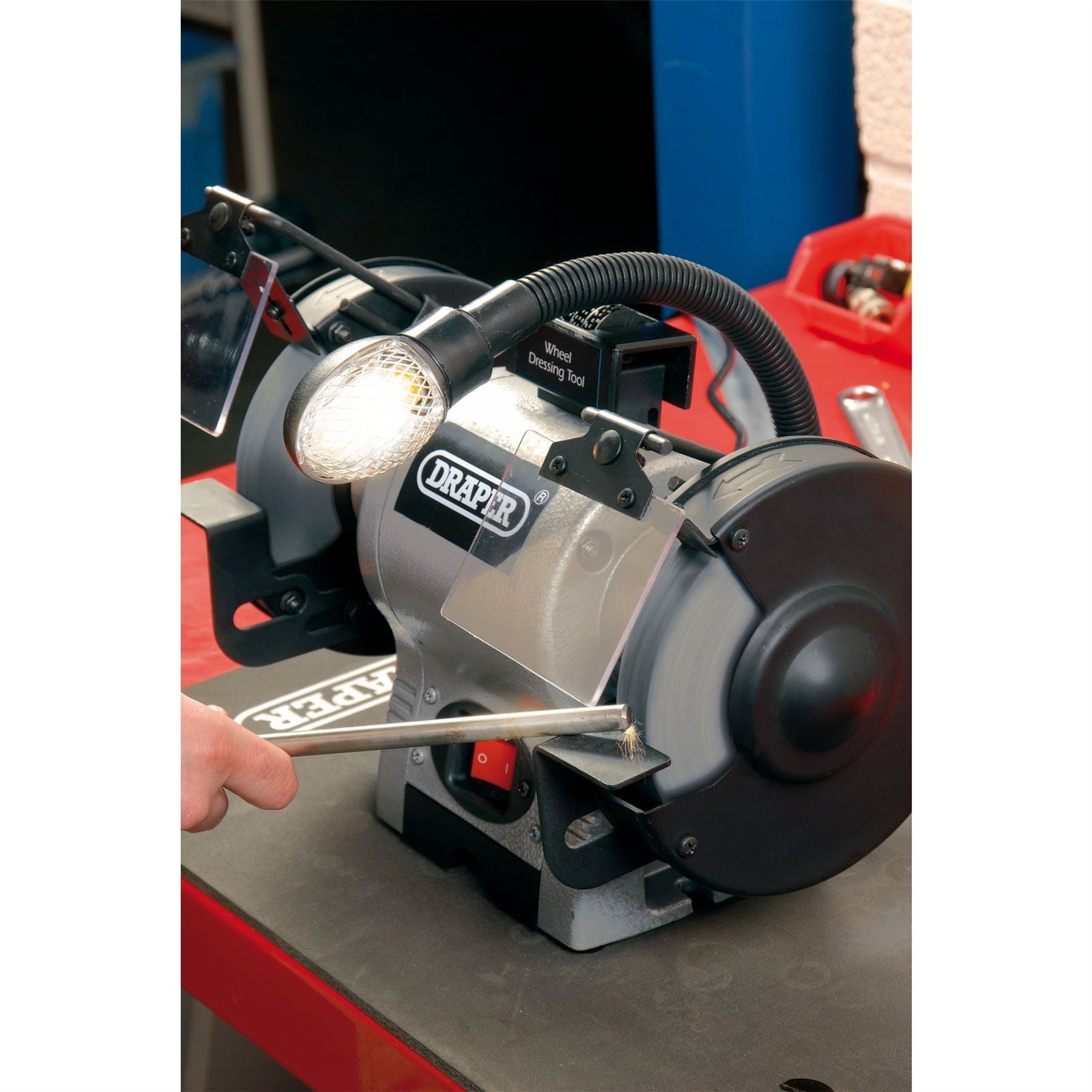 Draper Bench Grinder With Worklight, 150mm, 370W 05095
