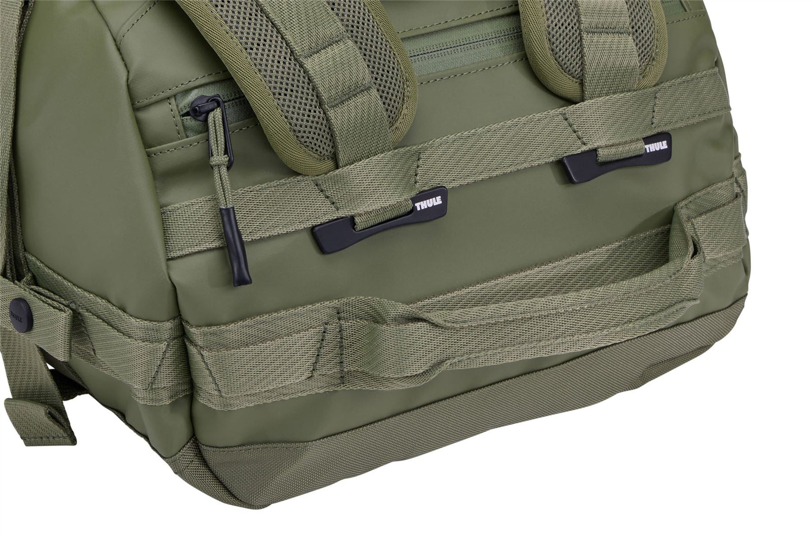 Thule Chasm 30L duffel bag olivine green