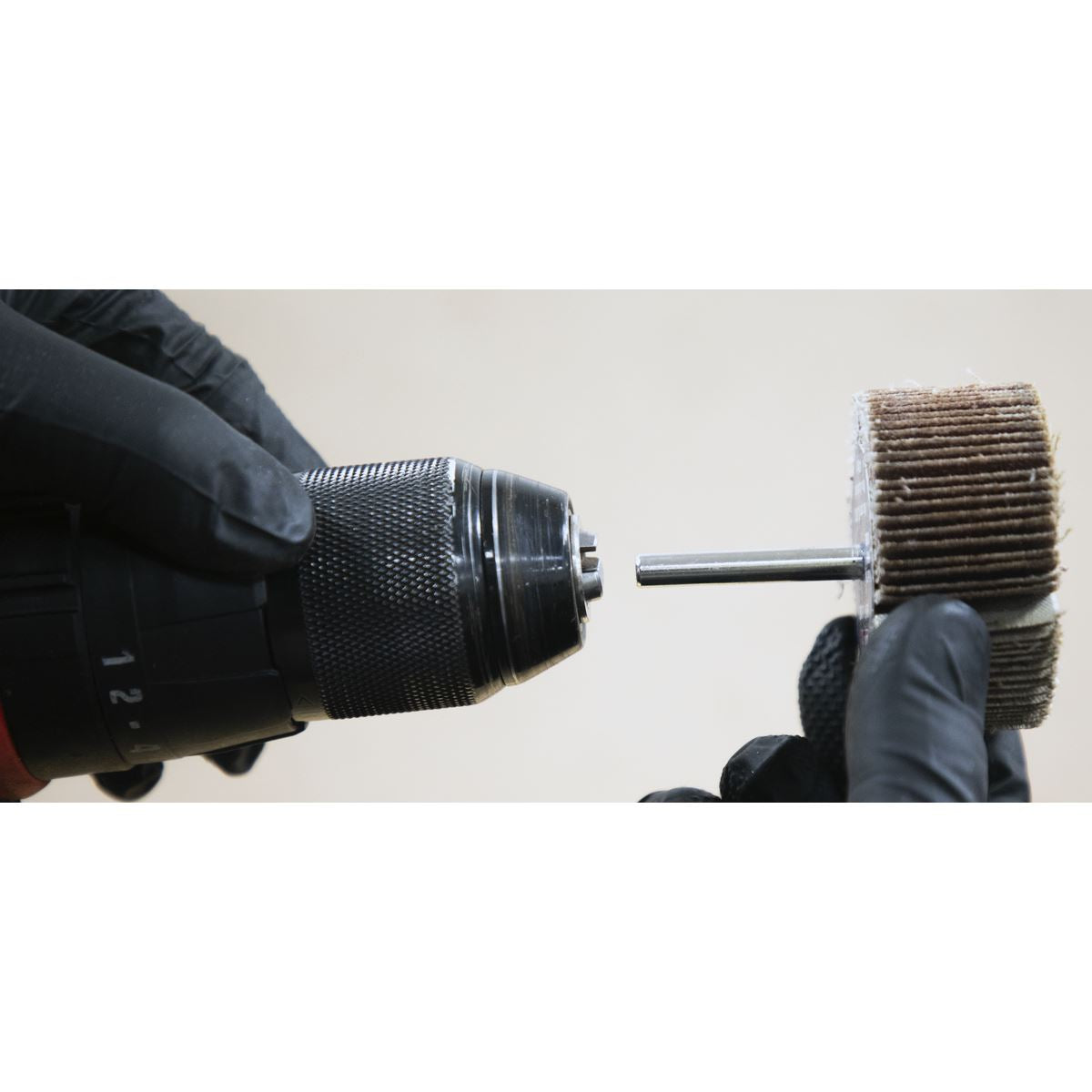 Sealey 60 x 30mm Abrasive Flap Wheel on 6mm Shaft Assorted Grit - Pack of 5