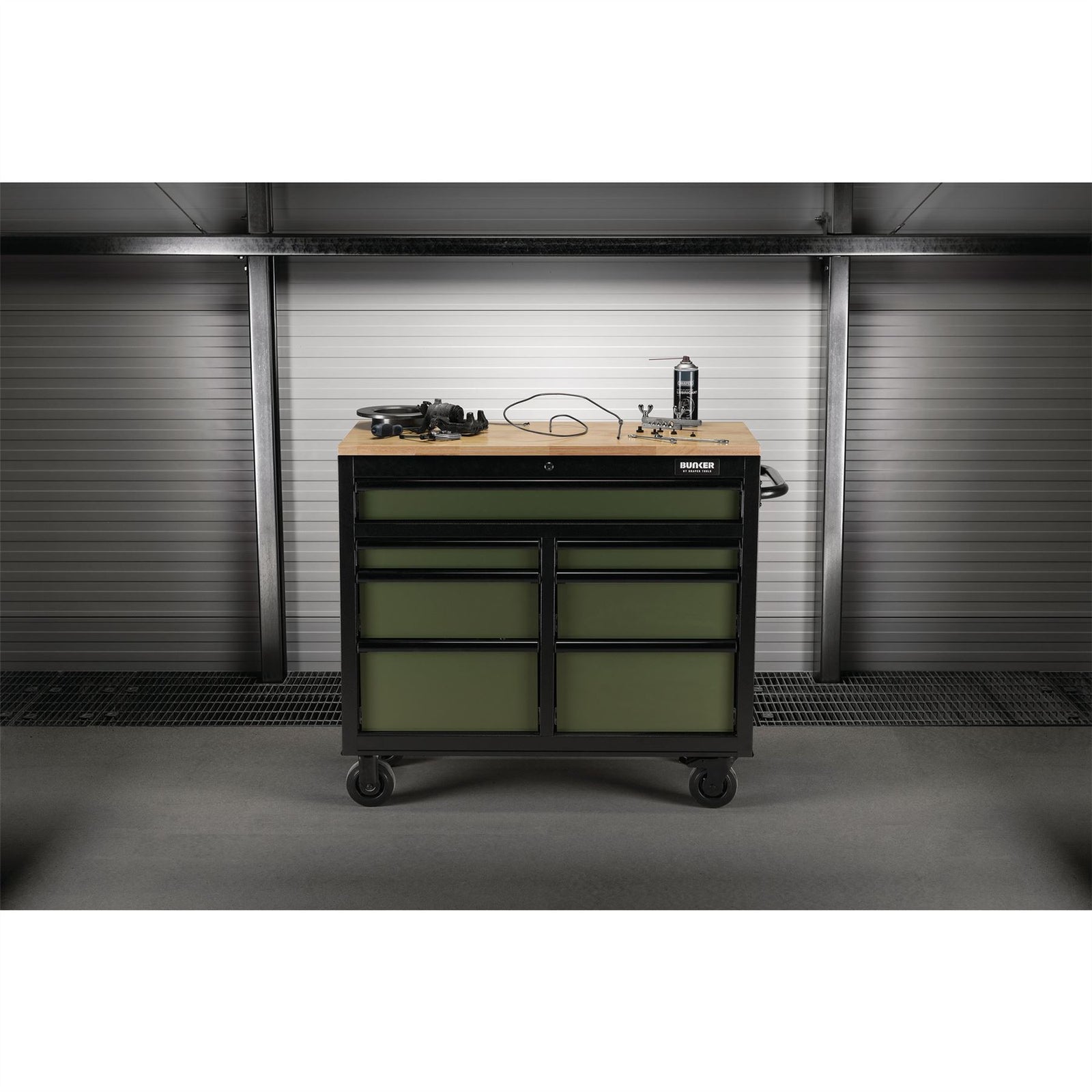 Draper BUNKER Workbench Roller Tool Cabinet, 7 Drawer, 41", Green 08221