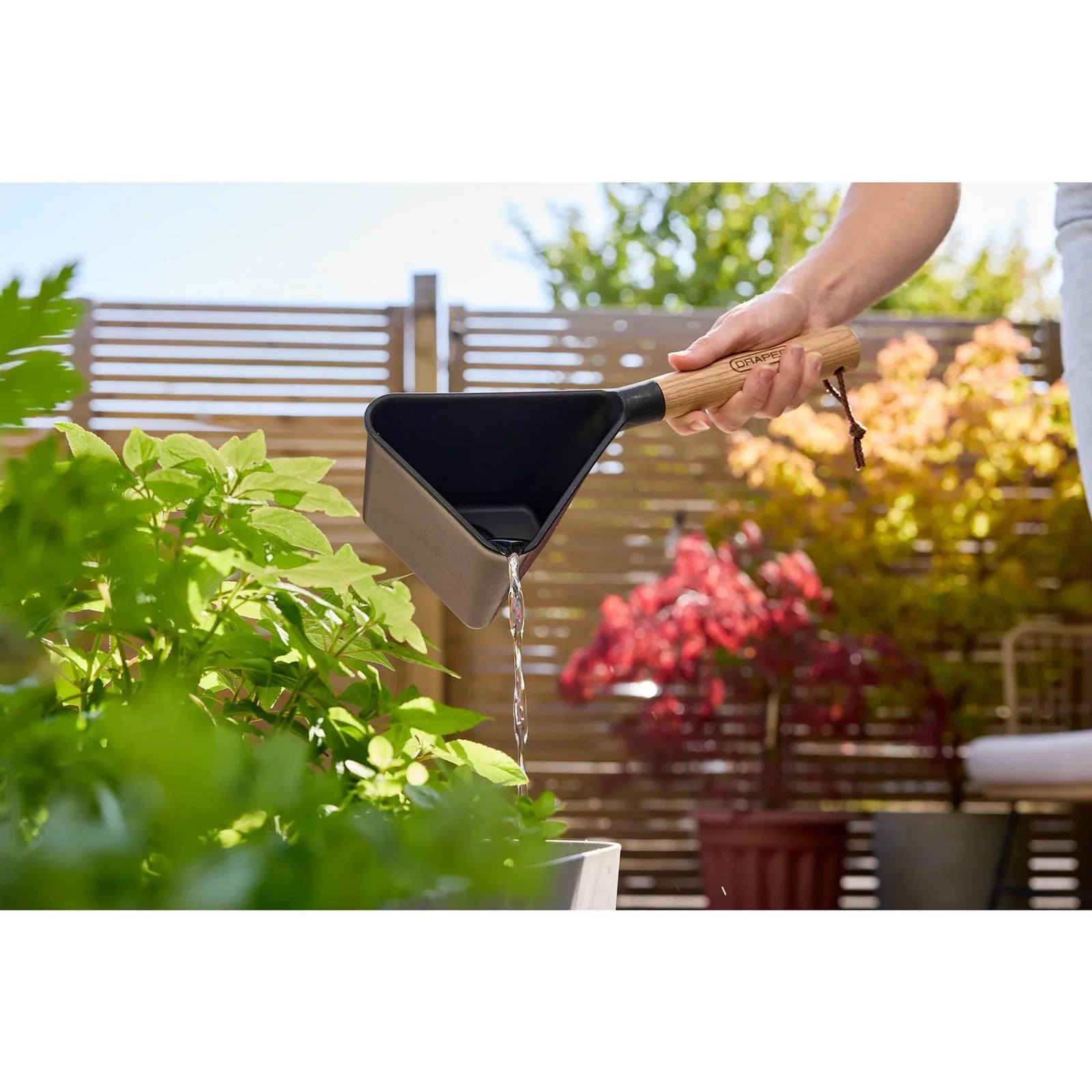 Draper Garden Water Ladle ECO100-WS Eco-Friendly Design
