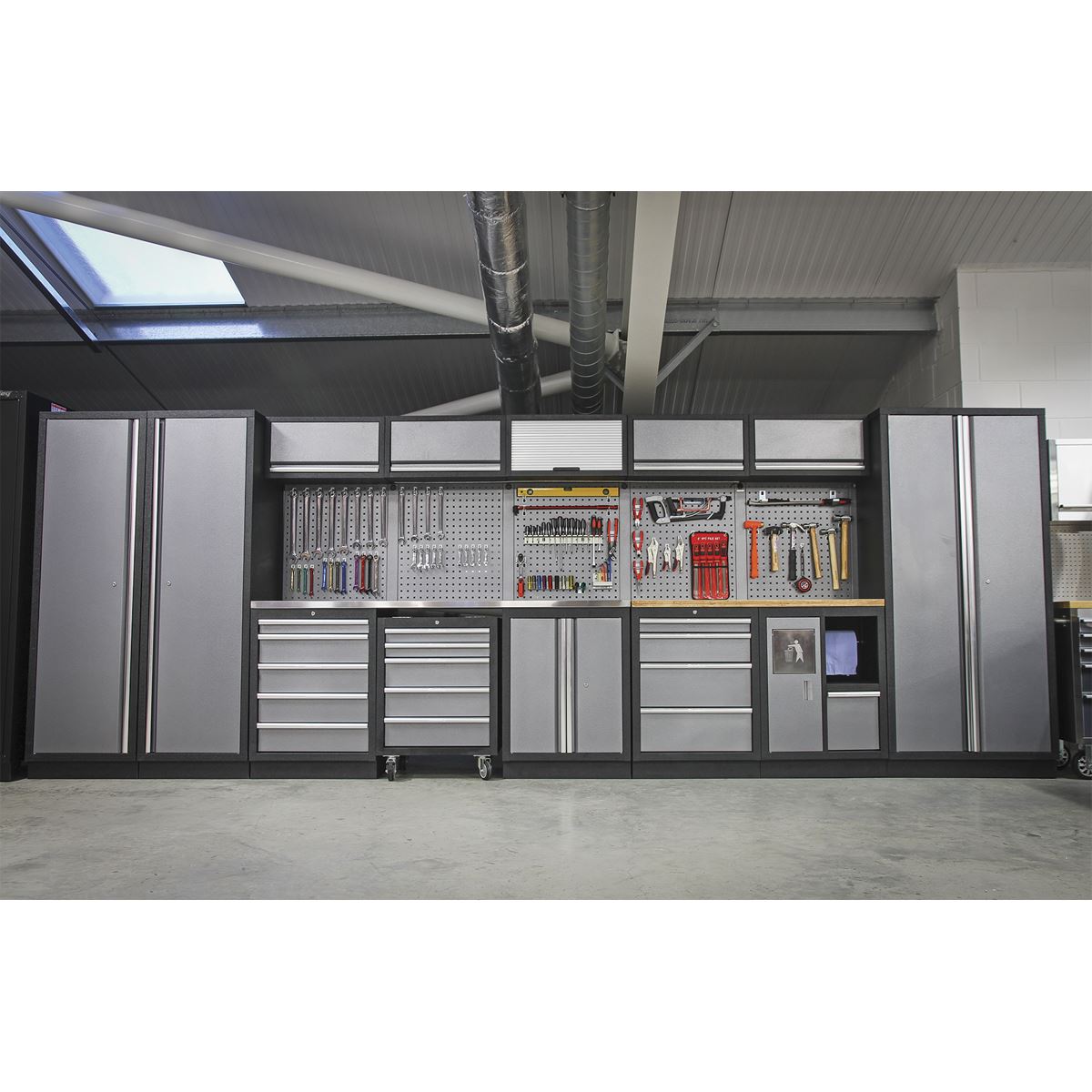 Superline Pro Superline PRO Storage System with Wood Worktop 4.9m APMSSTACK01W