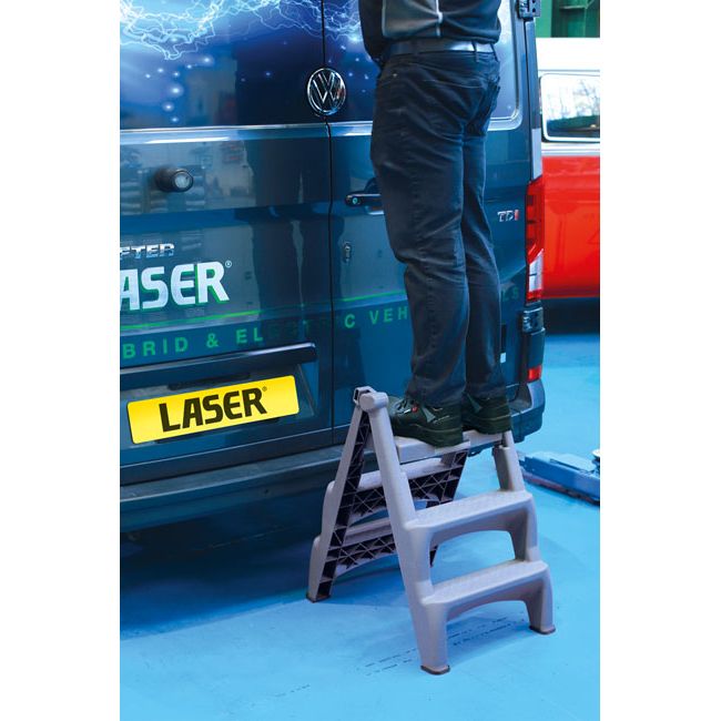 Laser Insulating Folding 3-Step Ladder