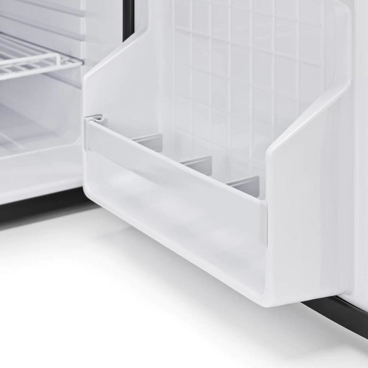 Indel B OFF Elite 85 Mid-Sized Compressor Fridge (85 Litre / 12/24V)