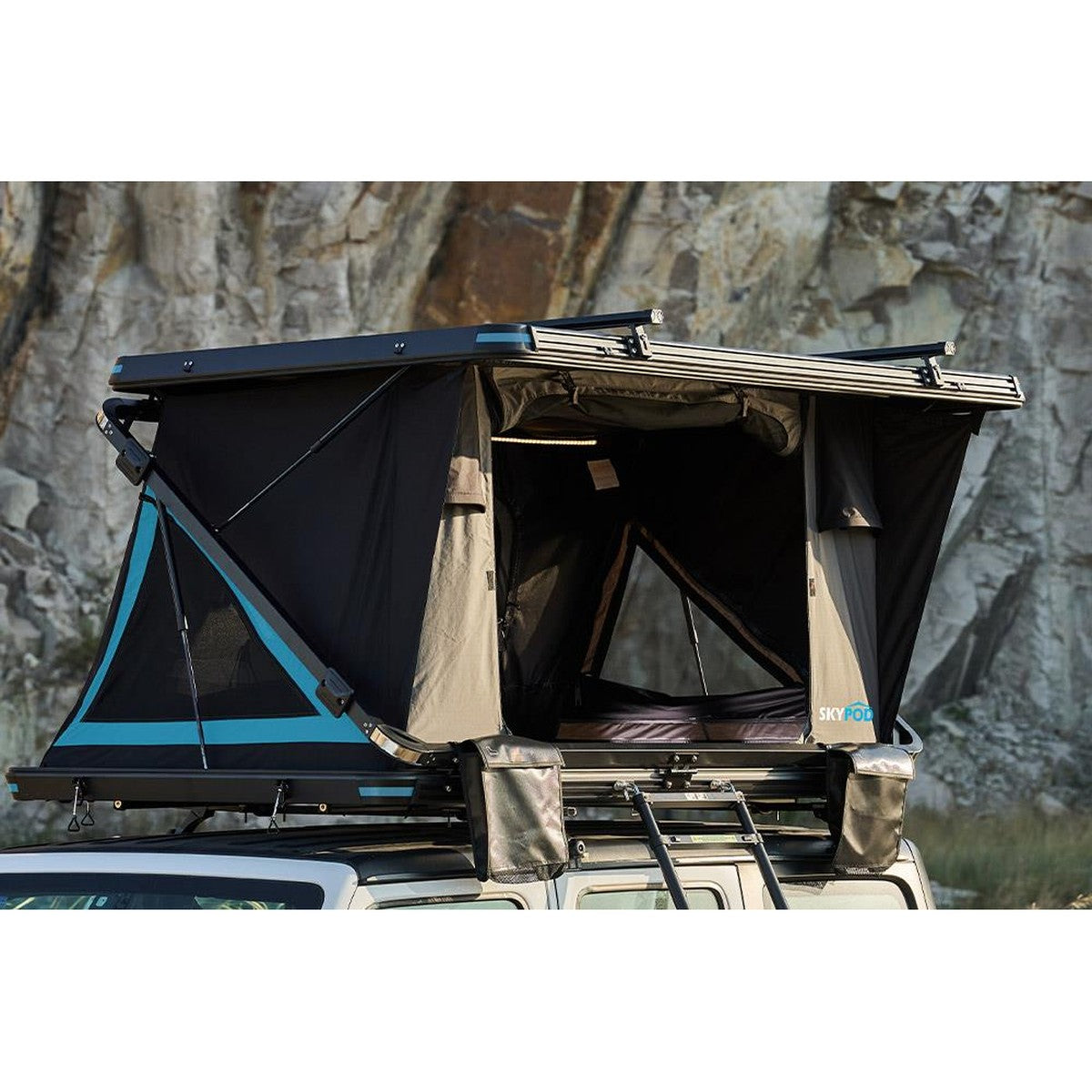 Skypod Lair Roof Tent 2-4 Berth