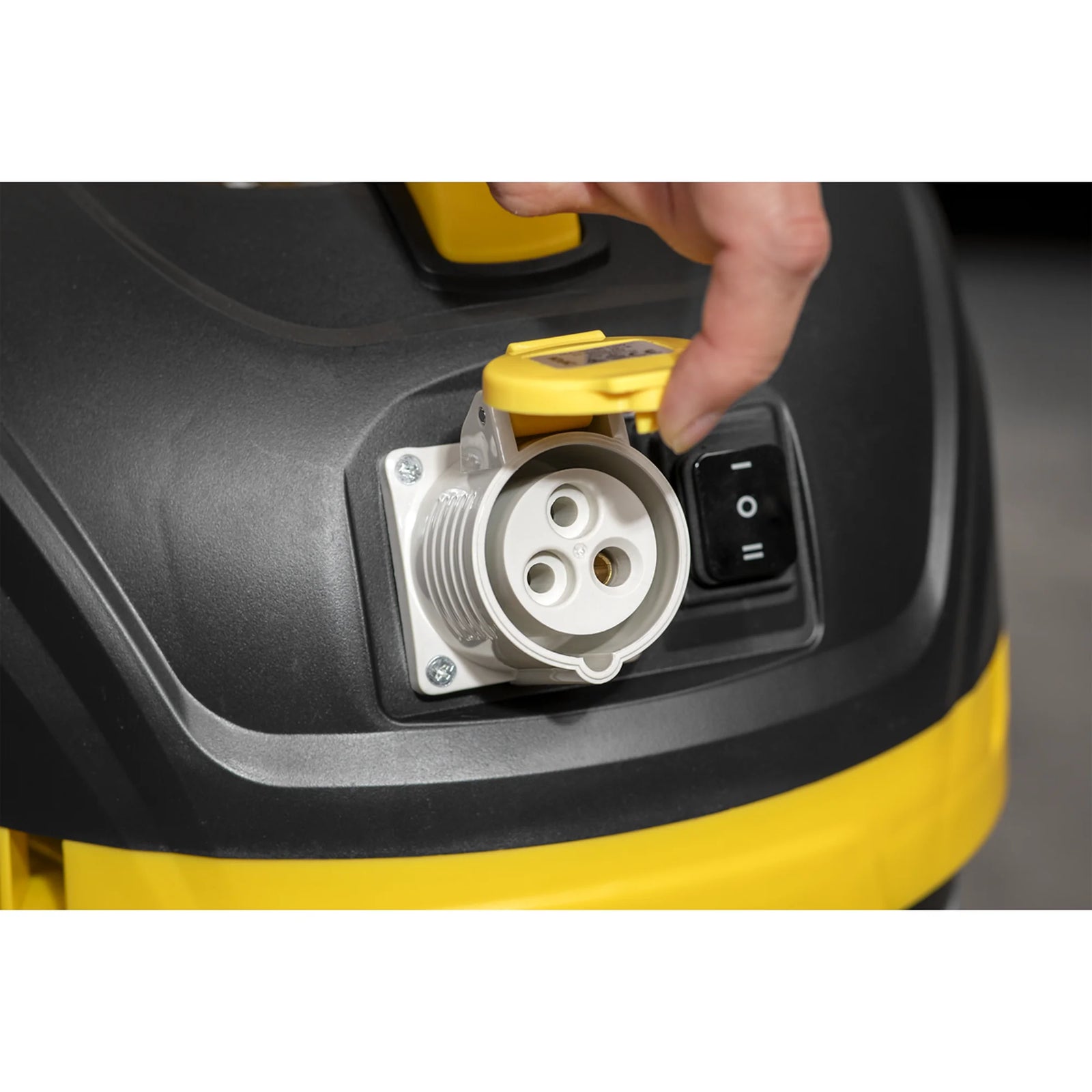 Sealey BuilderVac® Wet & Dry Vacuum Cleaner 15L 1000W 110V