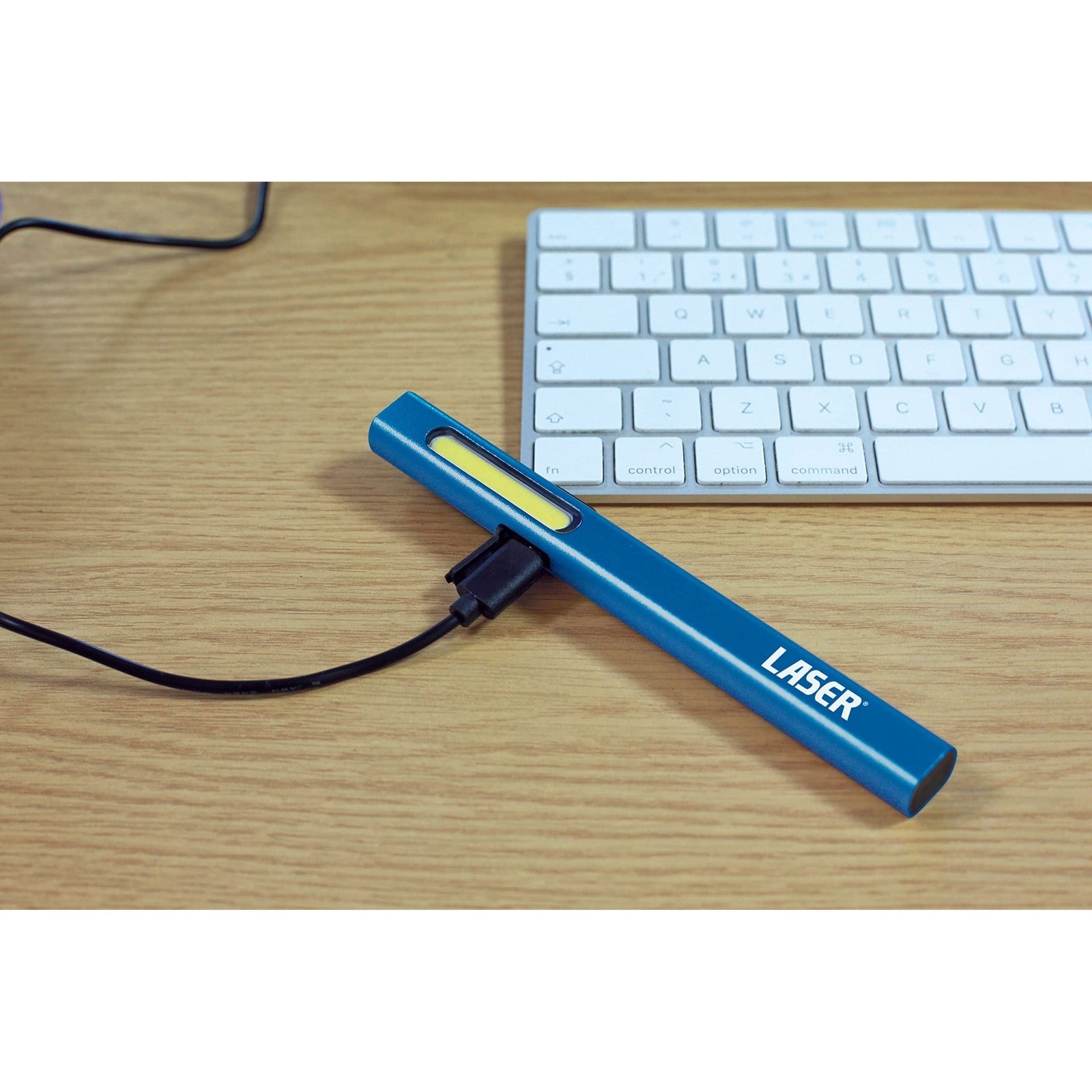 Laser Aluminium Rechargeable Penlight 8597