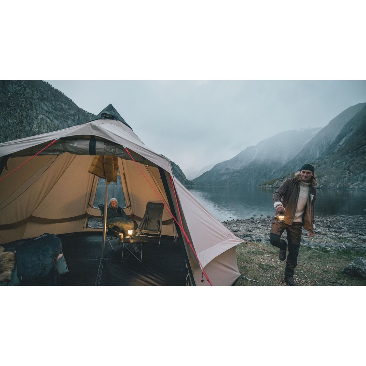 Robens Settler Sky 10 Berth Poled Tent