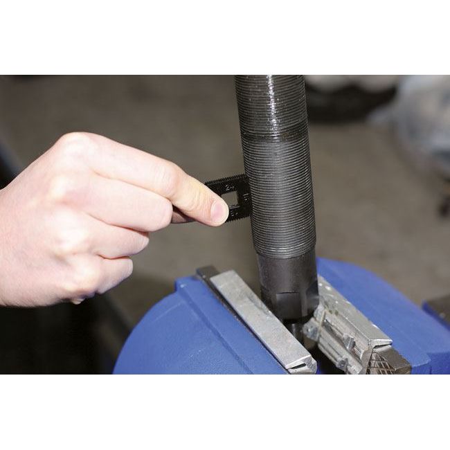 Laser Universal Outside Thread Chaser 7798