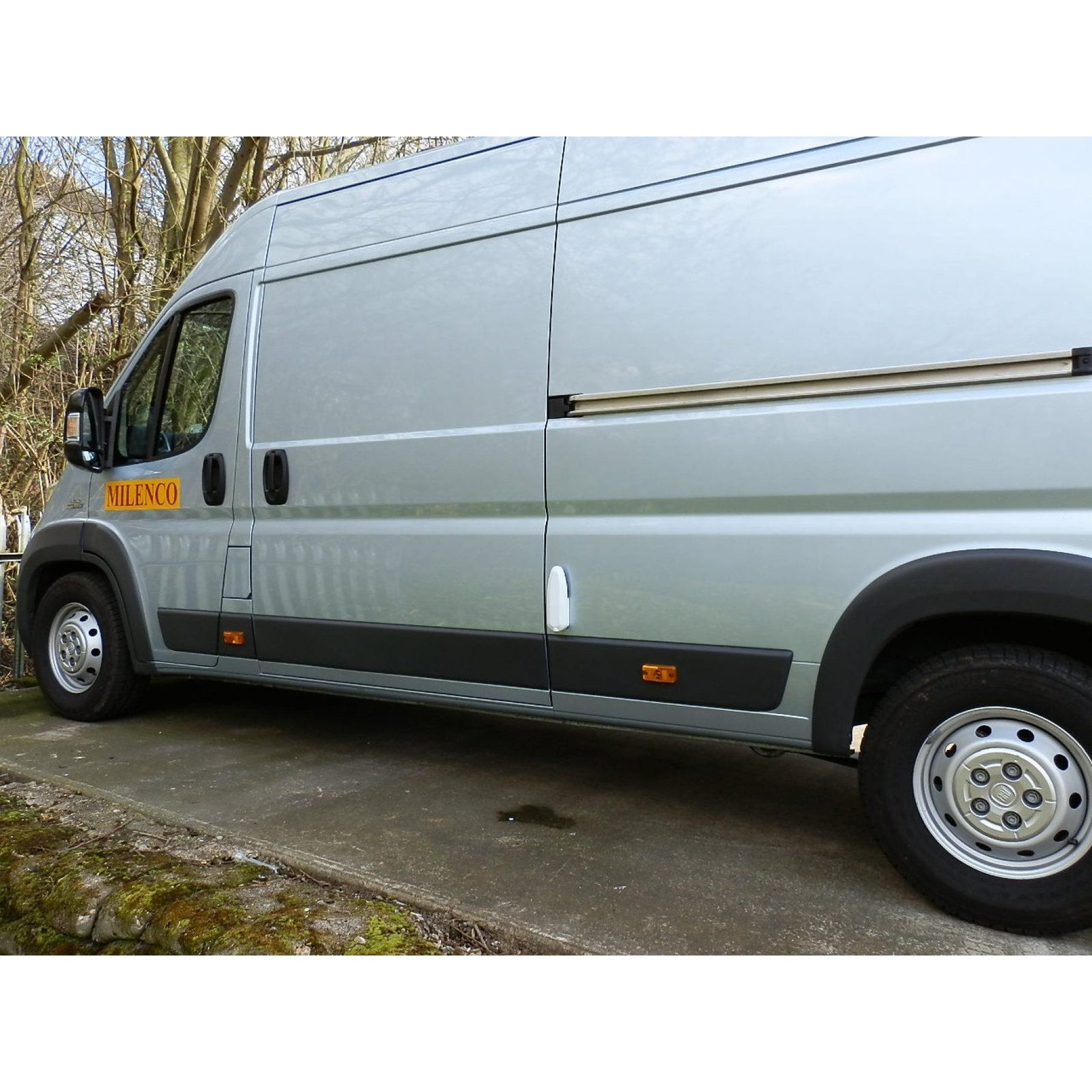 Milenco Caravan Motorhome Van Security Door Frame | Wall Mounted Multi Lock 2660