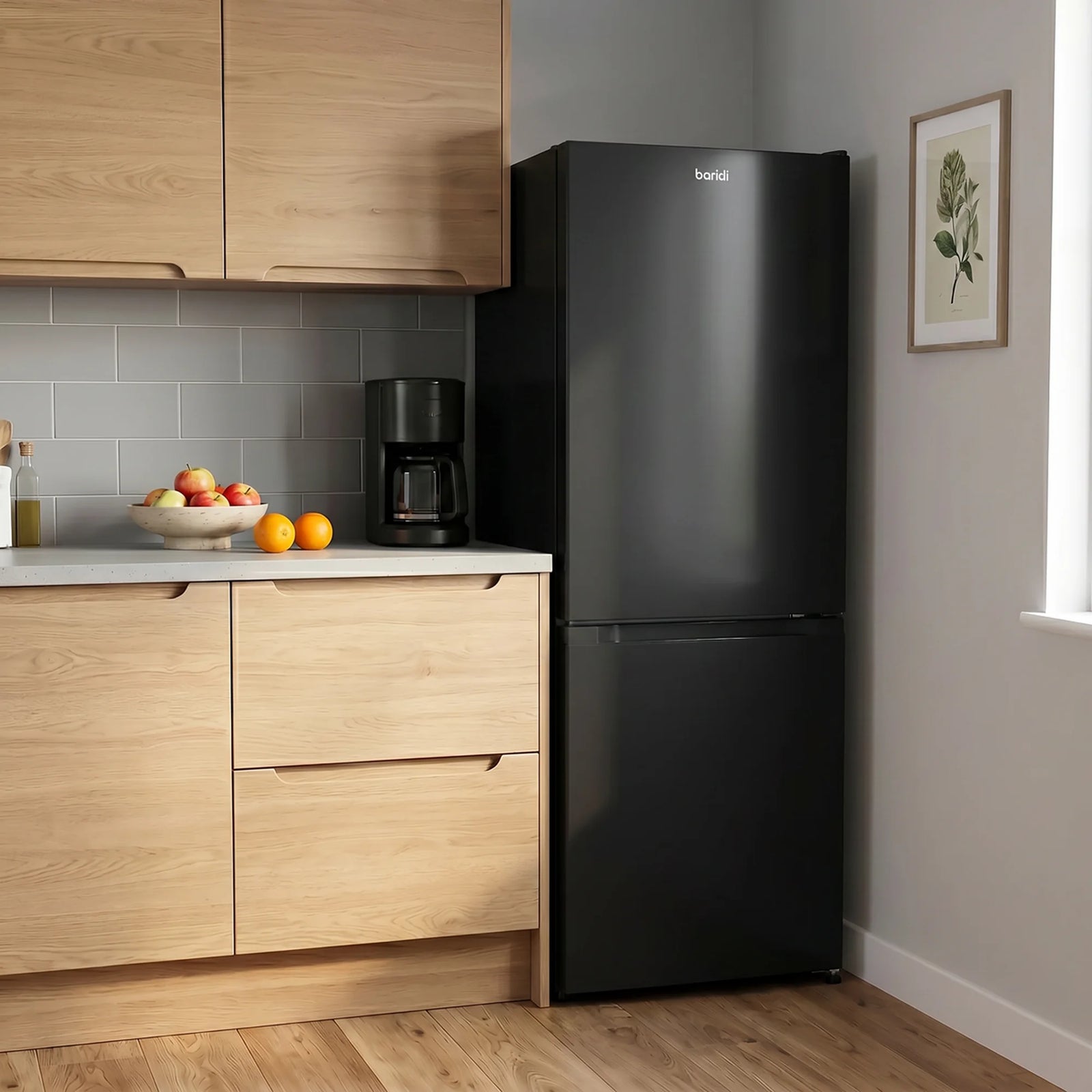 Baridi Fridge Freezer DH327 227L Capacity - Black