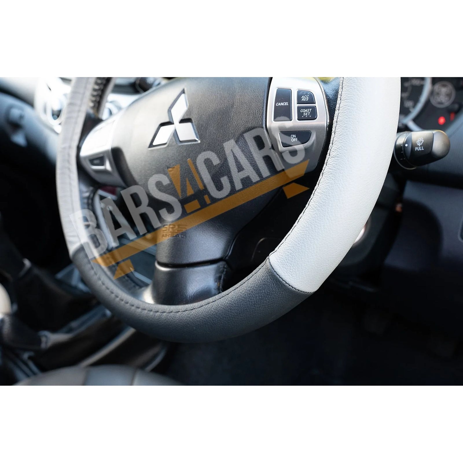 Streetwize Grey Black Genuine Leather Stitched Steering Wheel Cover Universal