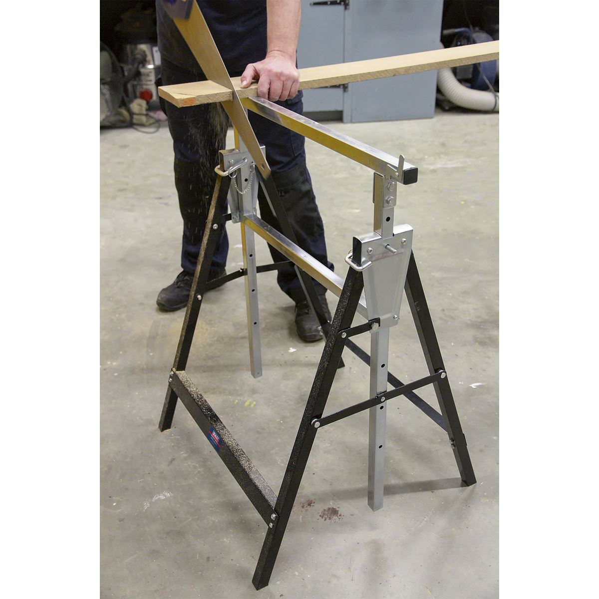 Sealey Fold Down Telescopic Trestle 200kg Capacity - Pair FDT32