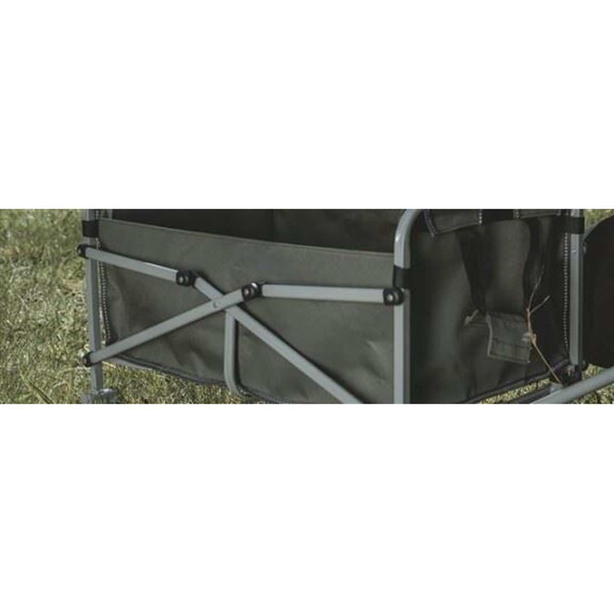 Easy Camp Hornbeam Transporter Pull Along Camping Trolley 58L 60KG