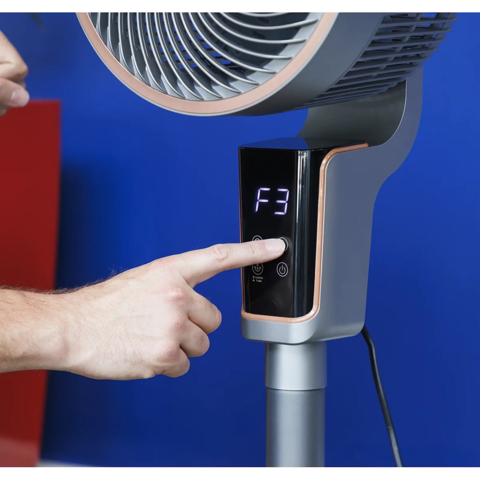 Baridi 12" Pedestal Fan DH141 70W with Remote Control