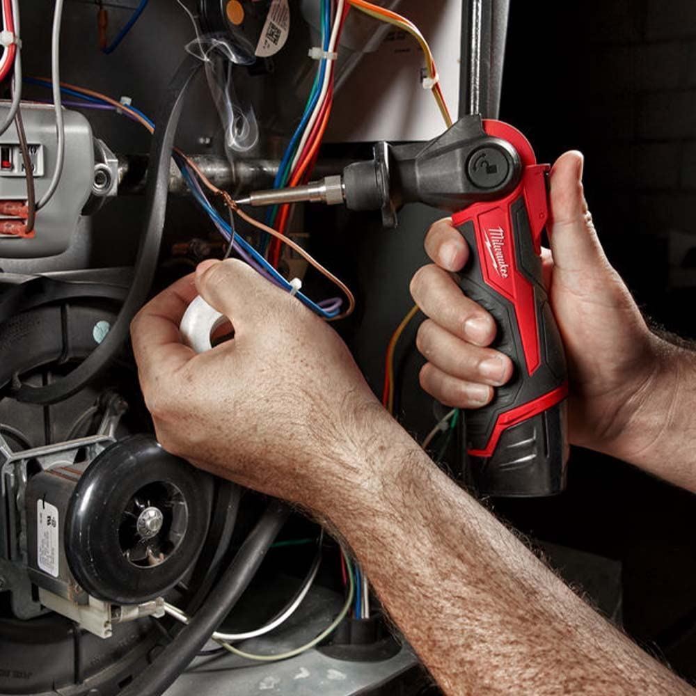 Milwaukee M12  Sub Compact Soldering Iron Battery & Charger Included